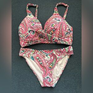 Aqua Couture Swim 2 Piece Bottoms &Top Medium Bright Colors paisley